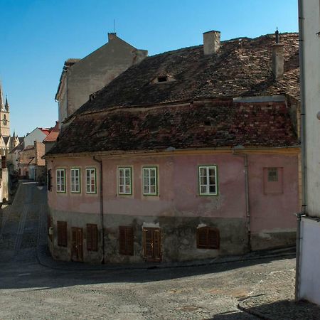 Wine Studio Central Residence Sibiu Luaran gambar