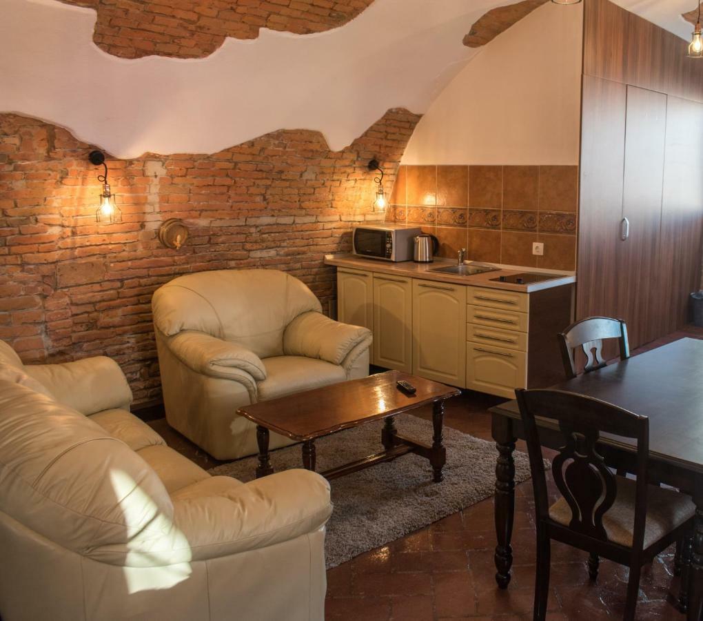 Wine Studio Central Residence Sibiu Luaran gambar